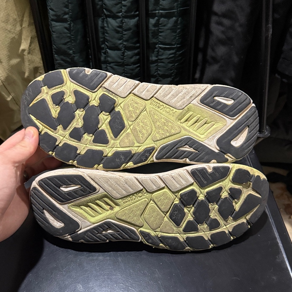 Hoka Arahi 6 - Picture 6 of 6